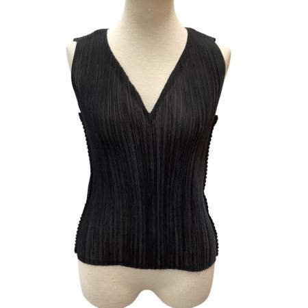 ISSEY MIYAKE FETE イッセイミヤケ プリーツ ノースリーブカットソー SIZE 2 IF52FJ786 ブラック