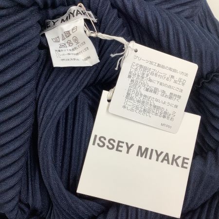 ISSEY MIYAKE イッセイミヤケ タグ付き 未使用  変形 プリーツ ワンピース SIZE 2 IM91FH154 ネイビー