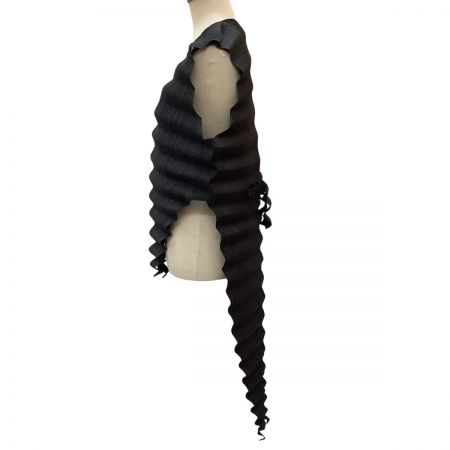  ISSEY MIYAKE イッセイミヤケ 変形 段 プリーツ ベスト SIZE M IM63-FE909 ブラック