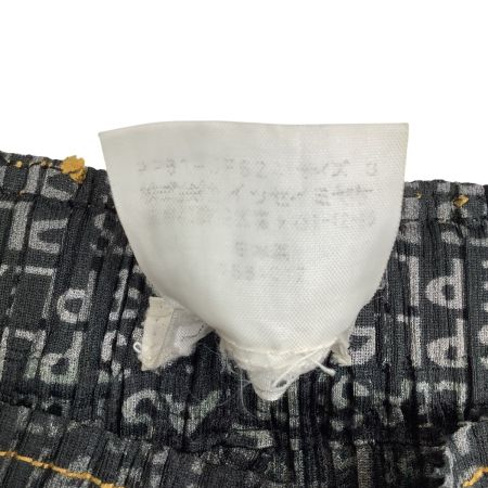 ISSEY MIYAKE イッセイミヤケ PLEATS PLEASE 希少 パンツ SIZE 3 PP61-JF824 ブラック