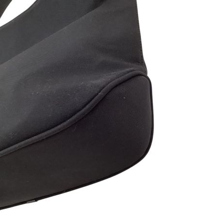 Salvatore Ferragamo サルヴァトーレフェラガモ レディース ショルダーバッグ ブラック