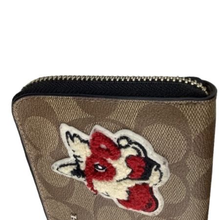 COACH コーチ ヴァーシティパッチワークシグネチャーラウンドファスナー長財布 F20967 ベージュ