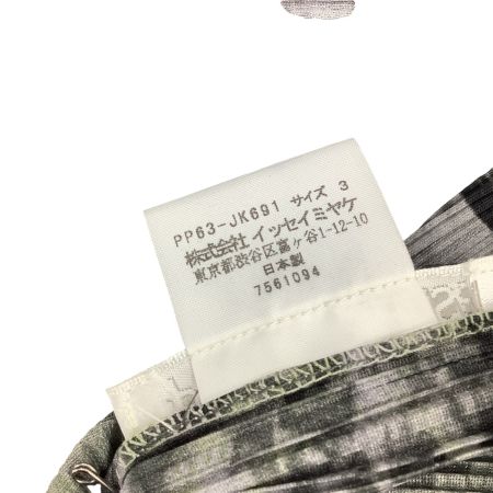 ISSEY MIYAKE イッセイミヤケ PLEATS PLEASE ノースリーブカットソー 植物柄 モノクロ SIZE 3 PP63-JK691 グレー