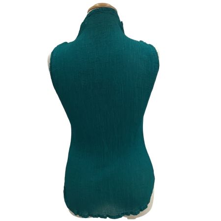 ISSEY MIYAKE me イッセイミヤケミー ノースリーブカットソー  MI93FR227 グリーン