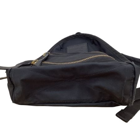 MARC JACOBS マークジェイコブス レディース リュック M0002219 ブラック