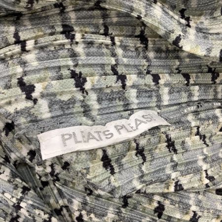 ISSEY MIYAKE イッセイミヤケ PLEATS PLEASE ジャケット  PP43-JD892 グレー