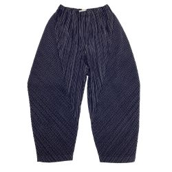 ISSEY MIYAKE イッセイミヤケ PLEATS PLEASE パンツ 変形 ストライㇷ゚ SIZE 3 PP63-JF741 ネイビー Bランク