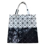 ISSEY MIYAKE イッセイミヤケ PLEATS PLEASE ハンドバッグ PP69-AG576