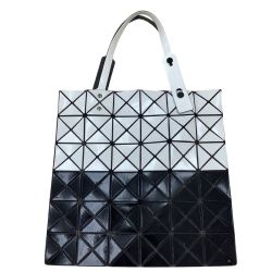 ISSEY MIYAKE イッセイミヤケ PLEATS PLEASE バッグ BAOBAO  ブラック×ホワイト Bランク