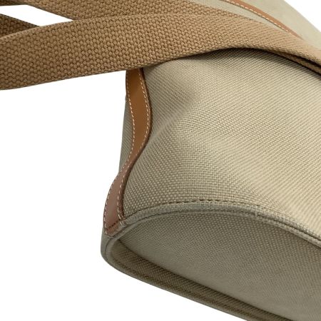 BURBERRY BLUE LABEL バーバリーブルーレーベル ショルダーバッグ ZAE72-304-40 ベージュ