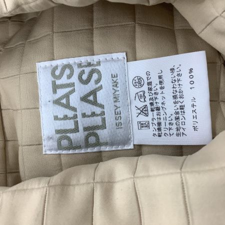 ISSEY MIYAKE イッセイミヤケ PLEATS PLEASE コート  SIZE 4 PP72-ZA852 ベージュ