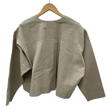 ISSEY MIYAKE イッセイミヤケ レディース セットアップ SIZE M ベージュ