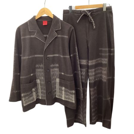 ISSEY MIYAKE イッセイミヤケ レディース セットアップ SIZE 3 HA13JJ309 ブラウン