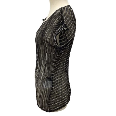 ISSEY MIYAKE イッセイミヤケ レディース プリーツ カットソー SIZE M PE71-FJ815 ブラック