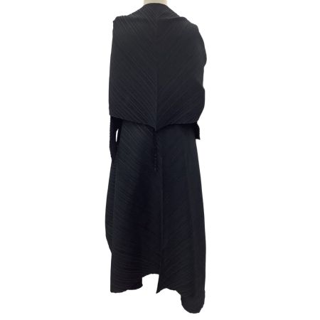 ISSEY MIYAKE イッセイミヤケ プリーツ 変形 カーディガン ジャケット SIZE M IM92-FA919 ブラック