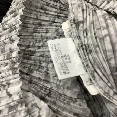 ISSEY MIYAKE イッセイミヤケ PLEATS PLEASE カットソー SIZE 3 総柄 PP31-JK951 グレー