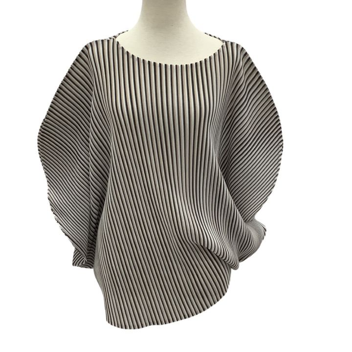 ISSEY MIYAKE イッセイミヤケ PLEATS PLEASE 変形 カットソー