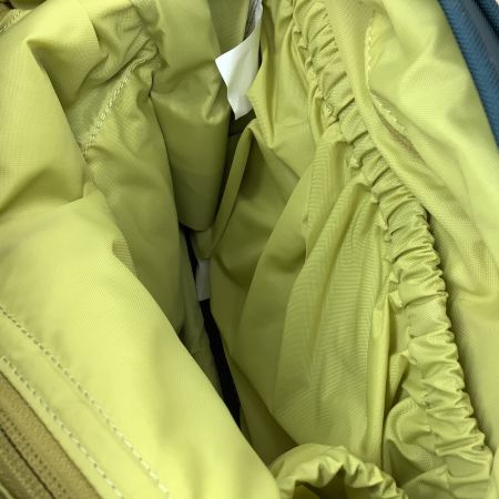 ARC'TERYX アークテリクス メンズ 未使用 タグ付き ショルダーバッグ ミストラル エメラルドグリーン