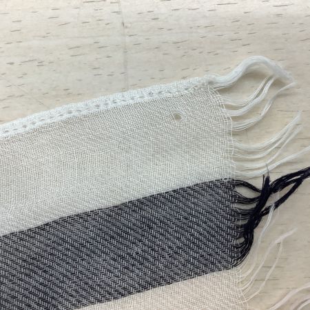 CRESTBRIDGE BLUE LABEL ブルーレーベル・クレストブリッジ ストール ライトピンク×グレー