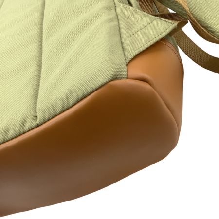 mont･bell モンベル リュック カーキ