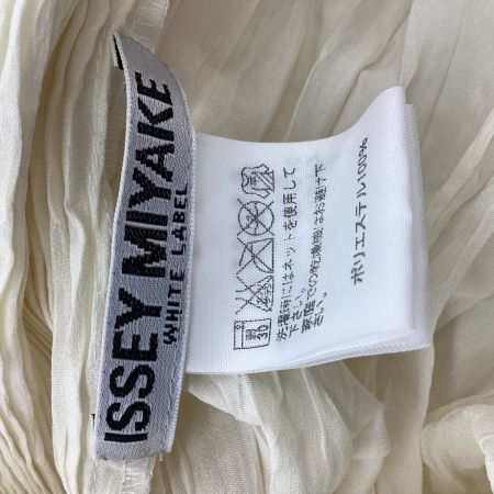 ISSEY MIYAKE イッセイミヤケ プリーツ シワ加工 ノースリーブシャツ SIZE 2 IM32FJ205 ホワイト