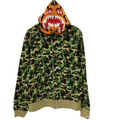 A BATHING APE アベイシングエイプ メンズ カモフラージュ柄 タイガーモチーフ パーカー SIZE L グリーン Bランク
