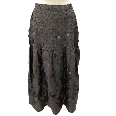 ISSEY MIYAKE イッセイミヤケ 花モチーフ スカート SIZE 3 IM22FG907 グレー
