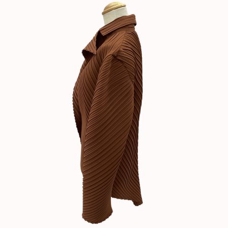 ISSEY MIYAKE イッセイミヤケ プリーツ 変形 燕尾ジャケット SIZE M IM84-FD945 ブラウン