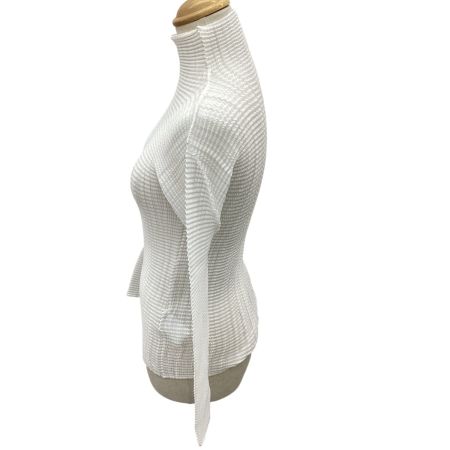 ISSEY MIYAKE イッセイミヤケ ワッフル プリーツ カットソー SIZE M IM92-FT106 ホワイト