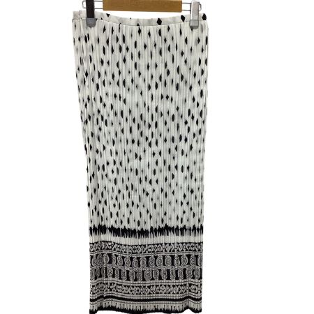 ISSEY MIYAKE イッセイミヤケ プリーツ スカート SIZE 3 エスニック柄 IM12FG919 ホワイト