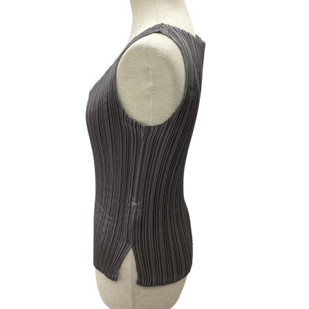 ISSEY MIYAKE イッセイミヤケ プリーツ ノースリーブカットソー SIZE　2 IM42FJ296 グレー