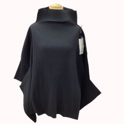 ISSEY MIYAKE イッセイミヤケ 未使用 タグ付き 変形 カットソー  MI04-KJ920 ブラック Aランク