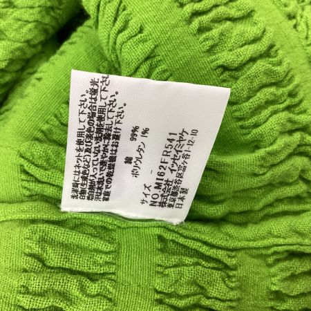 ISSEY MIYAKE イッセイミヤケ プリーツ メレンゲ ノースリーブカットソー  MI62FR541 黄緑