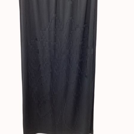 ISSEY MIYAKE イッセイミヤケ デザイン プリーツ 変形  SIZE 3 IM22FG932 ブラック