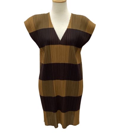 ISSEY MIYAKE イッセイミヤケ PLEATS PLEASE  ノースリーブカットソー SIZE 2 PP03-JT506 30
