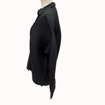 ISSEY MIYAKE イッセイミヤケ プリーツ 変形 アシンメトリー シャツ SIZE 2 IM12FJ546 ブラック