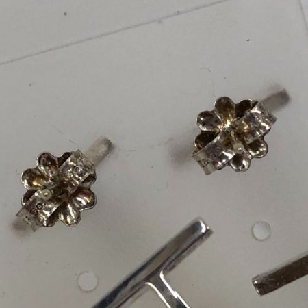  Tiffany & Co. ティファニー ピアス　Ｔワイヤー　ＳＶ