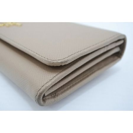  PRADA プラダ 長財布 1MH132 ベージュ