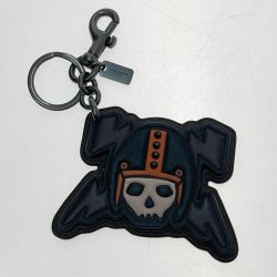 □□ COACH コーチ  スカルバッグチャーム レザー　コーラルマルチ Ｆ20477 Bランク