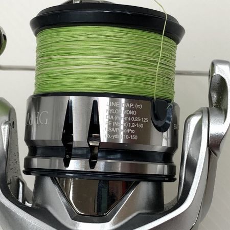  SHIMANO シマノ スピニングリール　ストラディック3000ＭＨＧ 3000MHG