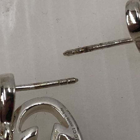  GUCCI グッチ ピアス　 246488 J8400 8106 インターロッキングG ハート スイング