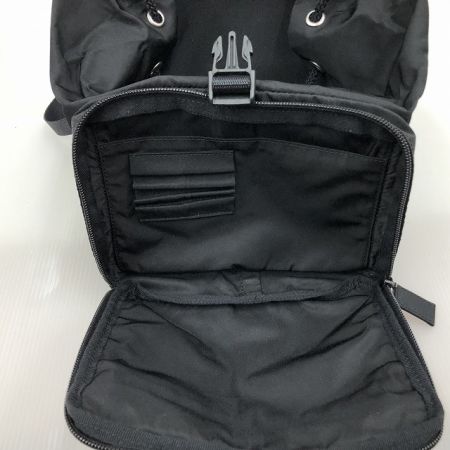  PRADA プラダ リュック  ブラック