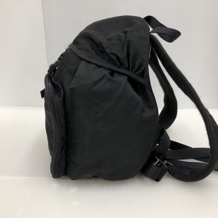  PRADA プラダ リュック  ブラック