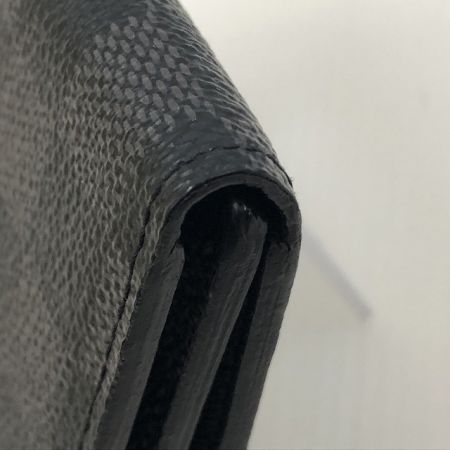  LOUIS VUITTON ルイヴィトン ダミエ・グラフィット トリフォルド N63096