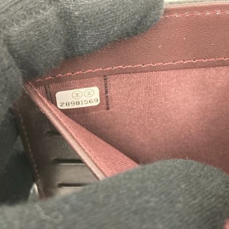  CHANEL シャネル 3つ折り長財布　マトラッセ　キャビアスキン 28981569 ブラック