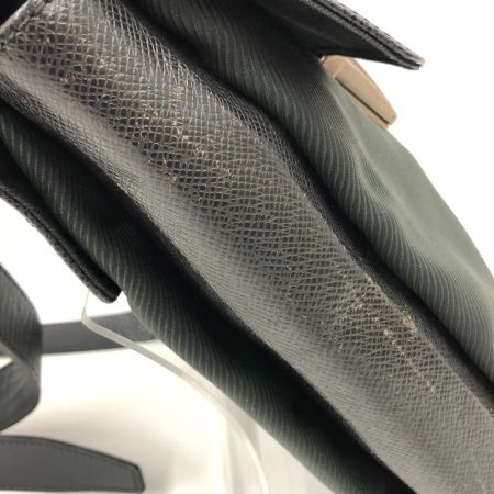  LOUIS VUITTON ルイヴィトン ショルダーバッグ　サラトヴPM M30892 ブラック