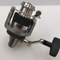 □□ Abu Garcia アブガルシア スピニングリール　Suveran S1000M Bランク