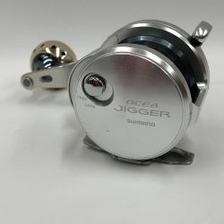 □□ SHIMANO シマノ ベイトリール　11ＯＣＥＡ　ＪＩＧＧＥＲ　2000ＮＲＨＧ 2000NRHG Bランク