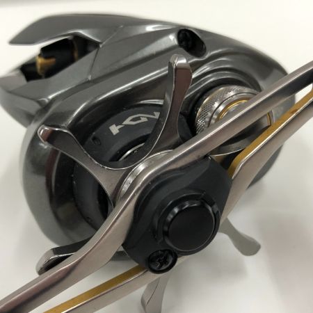  SHIMANO シマノ ベイトリール　アルデバランＢＦＳ　左ハンドル 03788