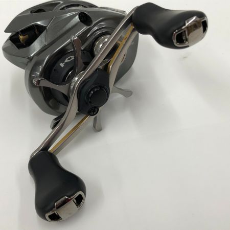  SHIMANO シマノ ベイトリール　アルデバランＢＦＳ　左ハンドル 03788